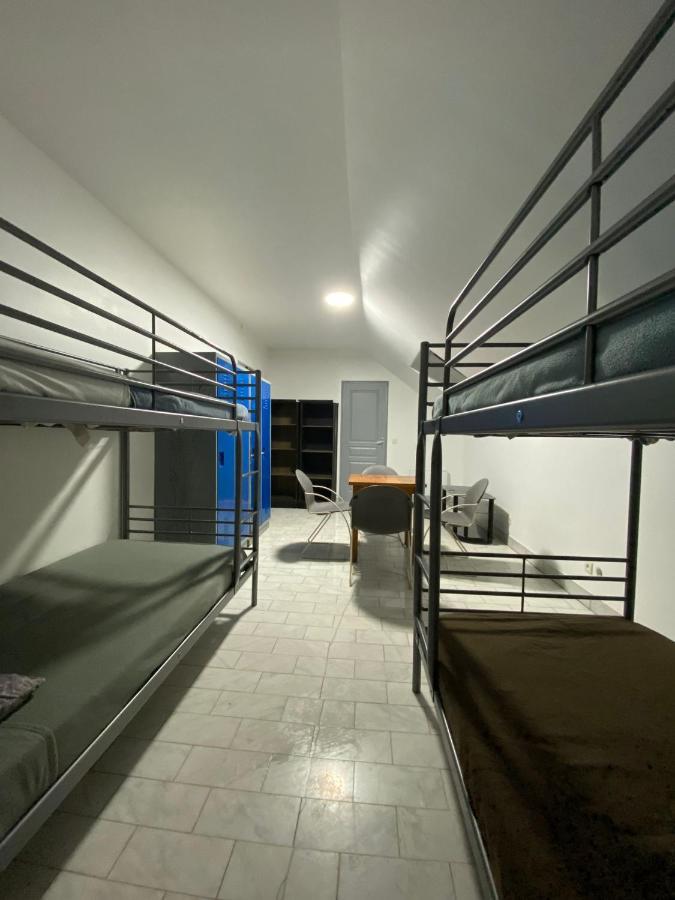 Hotel Pincevent La Queue-en-Brie 外观 照片